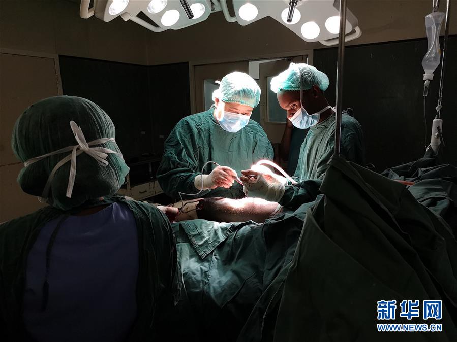 省工艺美术学会科技服务站落户铜陵
